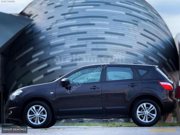 YAKUP DEMİRCİ AUTO 2012 MODEL TEK ELDEN CAM TAVANLI EMSALSİZ