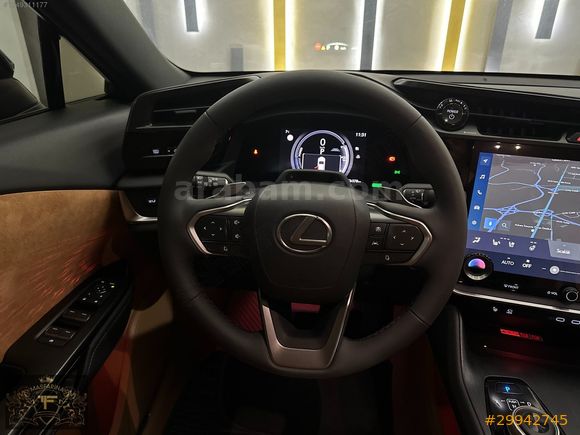 LEXUS-- RZ450e-- 313 HP-- 4X4-- HEADUP-- KARARTMALI CAM TAVAN