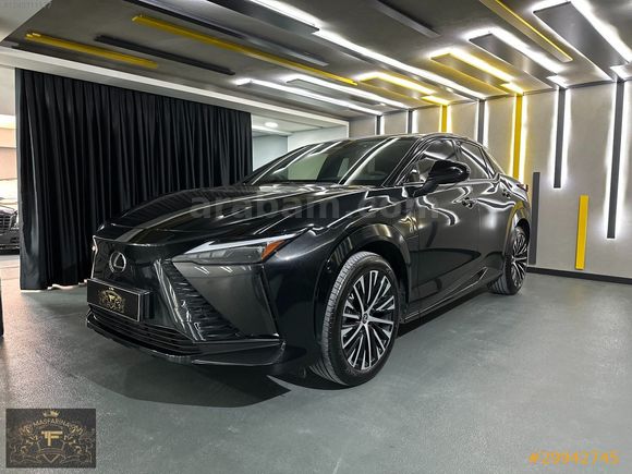 LEXUS-- RZ450e-- 313 HP-- 4X4-- HEADUP-- KARARTMALI CAM TAVAN
