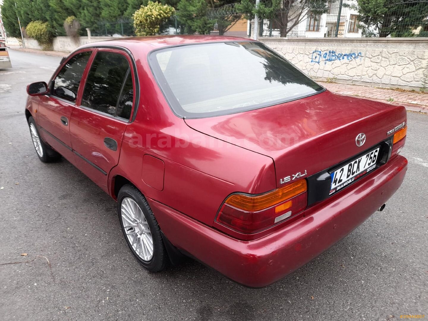 Galeriden Toyota Corolla 1.6 XLi 1997 Model Konya 244.000 km Bordo 4