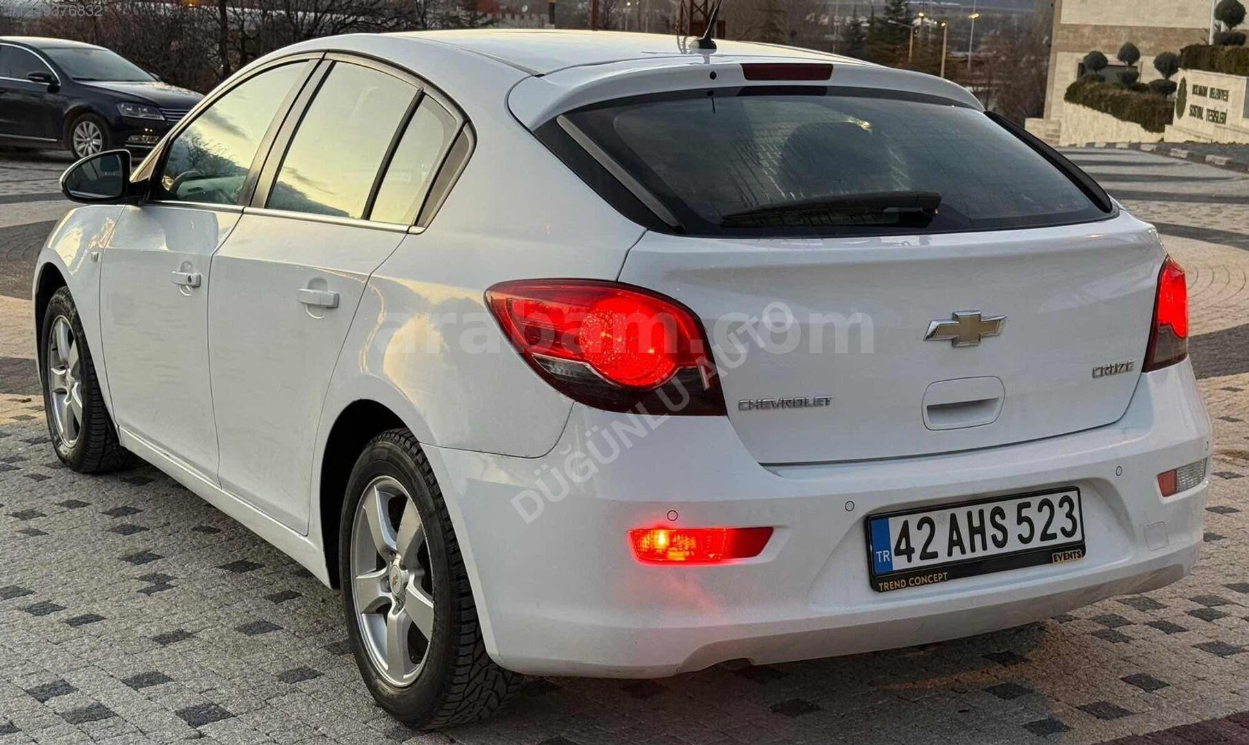 Galeriden Chevrolet Cruze 1.6 Sport Plus 2012 Model Afyonkarahisar 277.000 km Beyaz 2