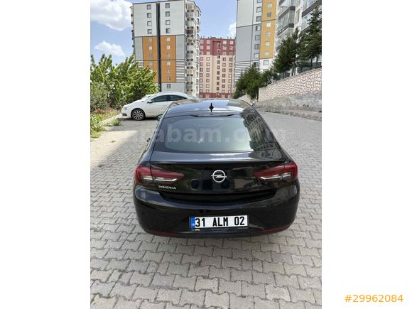 DÜŞÜK KM DE YAKIT CİMRİSİ D CLASS ARAÇ