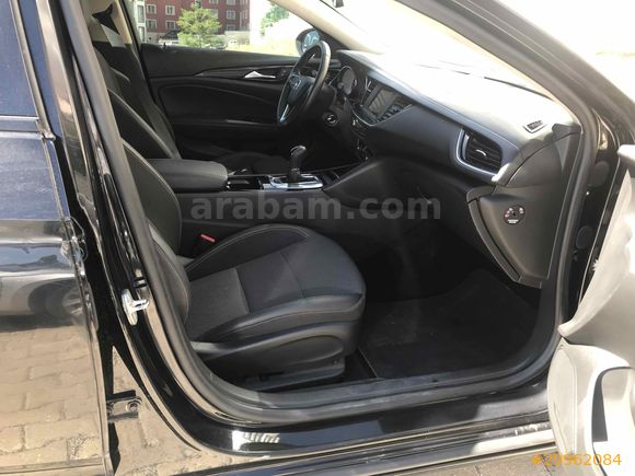 DÜŞÜK KM DE YAKIT CİMRİSİ D CLASS ARAÇ