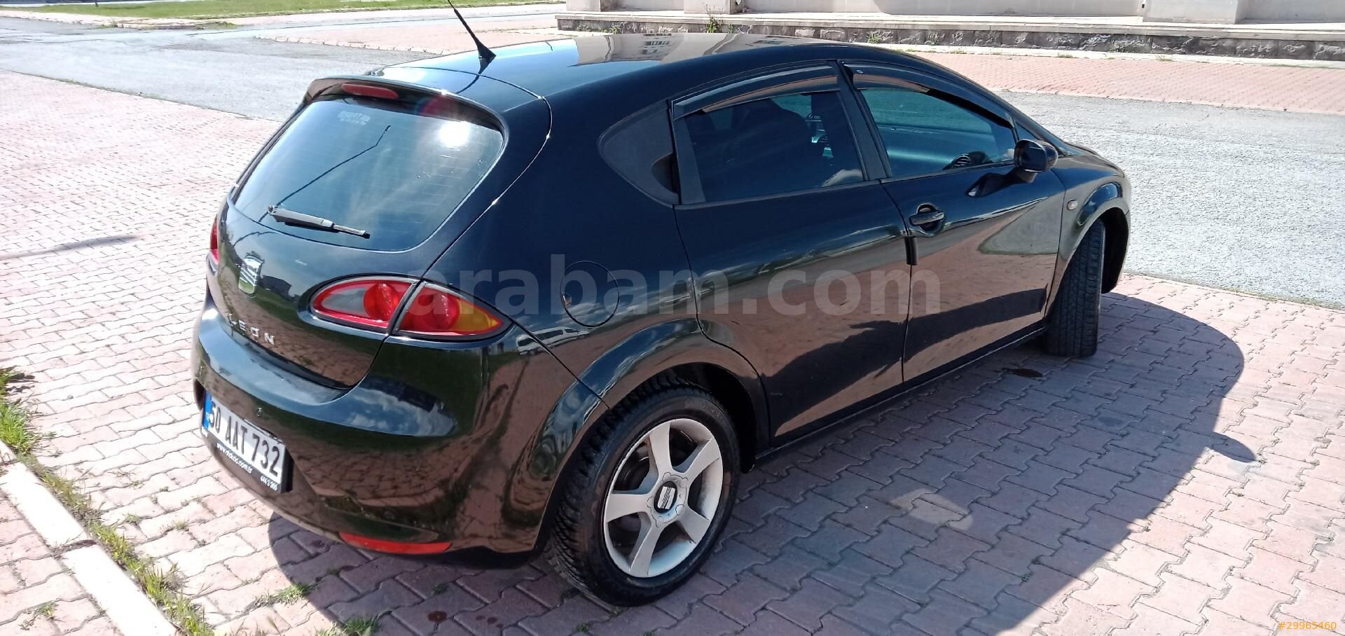 Sahibinden Seat Leon 1.6 Stylance 2006 Model Nevşehir 301.000 km Siyah 4