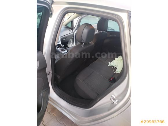 SAHİBİNDEN 2013 ASTRA J