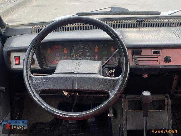 KIVANÇ AUTO-1979 Renault SW