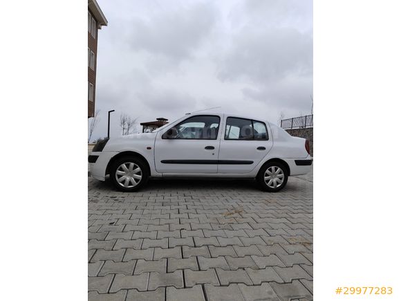 Sahibinden Renault Clio 1.4 2002 Model