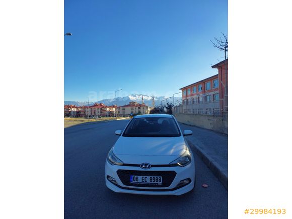 Sahibinden Hyundai i20 1.2 MPI Jump 2016 Model