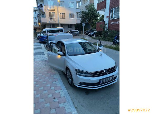 Sahibinden Volkswagen Jetta 1.6 TDi Highline 2015 Model 