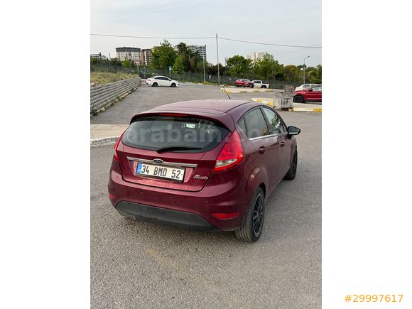 Sahibinden Ford Fiesta 1.4 Titanium 2011 Model