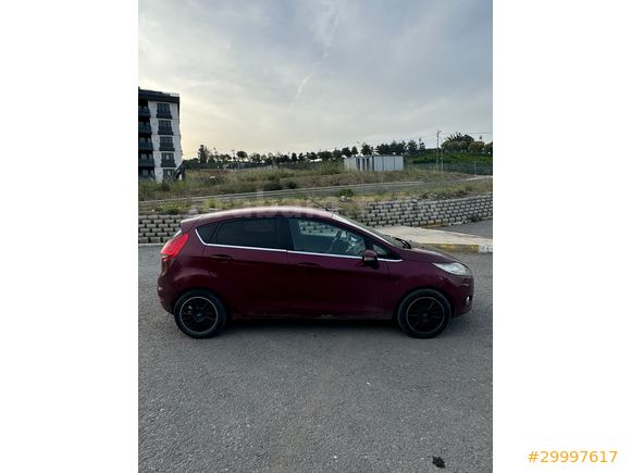 Sahibinden Ford Fiesta 1.4 Titanium 2011 Model