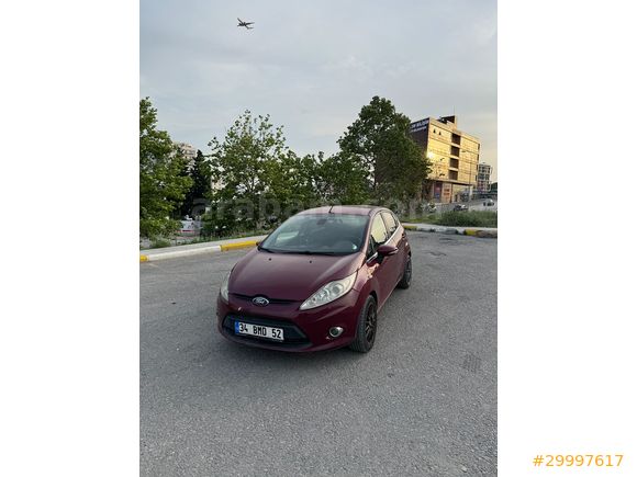 Sahibinden Ford Fiesta 1.4 Titanium 2011 Model