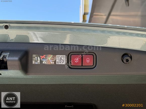 HATASIZ 2024 MERCEDES E 180 EXCULUSIVE+BURMESTER+MULTIBEAM LED