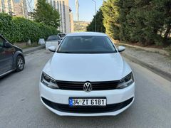 İlk sahibinden 44.550 KM de Volkswagen Jetta 1.2 TSi Trendline 2014 Model 