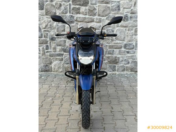 2024 TVS APACHE 200 RTR