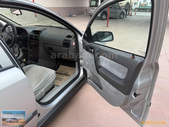 TORİK OTO GALERİ'DEN 2001 MODEL OPEL ASTRA ELEGANCE