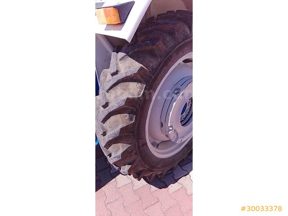 Galeriden Ford 5000 Konya
