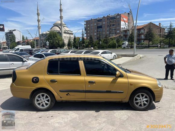 AKGÜN OTOMOTİV PLAZA'DAN RENAULT CLİO