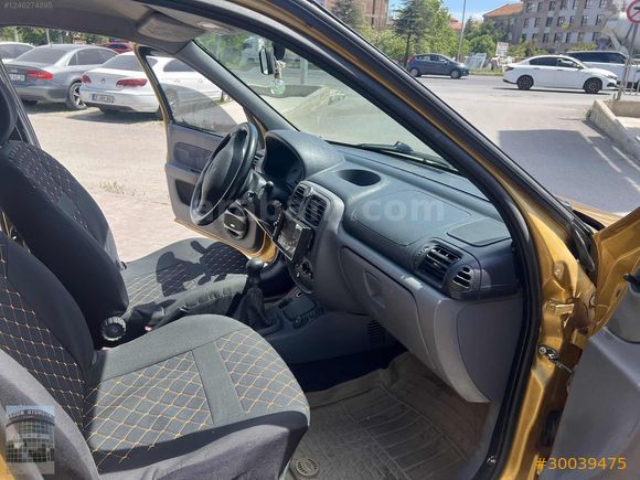 AKGÜN OTOMOTİV PLAZA'DAN RENAULT CLİO
