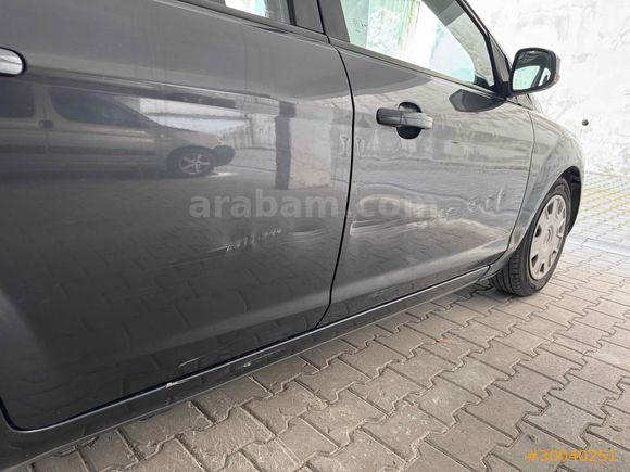 Sahibinden Ford Focus 1.6 Trend 2008 Model