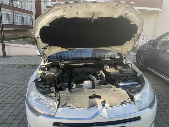 Sahibinden Citroen C5 1.6 THP Exclusive 2011 Model 
