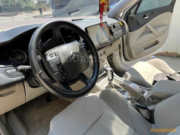 Sahibinden Citroen C5 1.6 THP Exclusive 2011 Model 