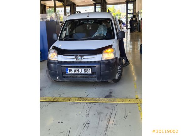 Sahibinden Peugeot Partner 1.9 D 2004 Model