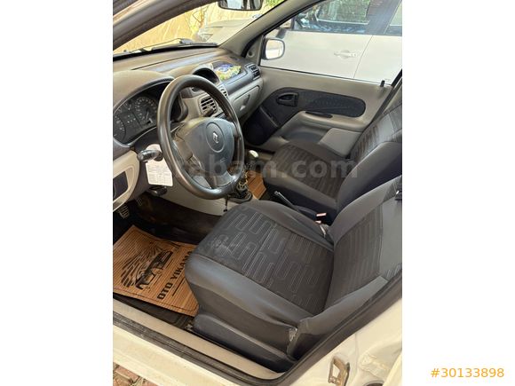 Sahibinden Renault Clio 1.5 dCi Expression 2004 Model  310.000  km Beyaz