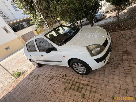 Sahibinden Renault Clio 1.5 dCi Expression 2004 Model  310.000  km Beyaz