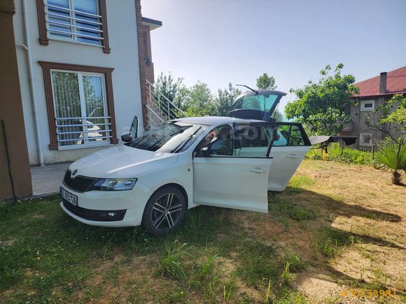 Sahibinden Skoda Rapid 1.6 TDI Spaceback Elegance 2015 Model