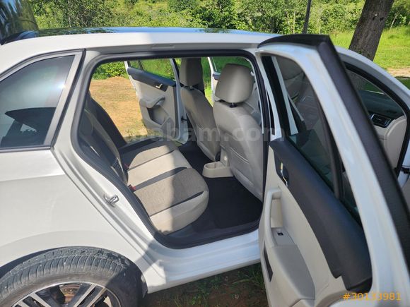 Sahibinden Skoda Rapid 1.6 TDI Spaceback Elegance 2015 Model