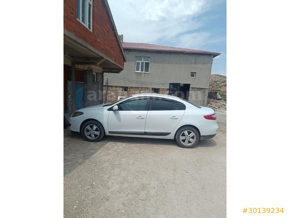 Sahibinden Renault Fluence 1.6 Extreme 2011 Model