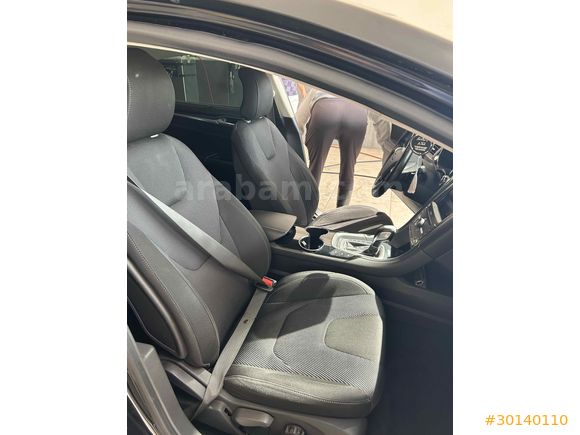 ÖZEL PLAKA ÇOK TEMİZ MAKAM ARACI FORD MONDEO
