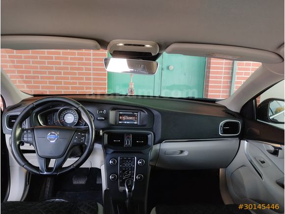 Sahibinden Volvo V40 1.6 D Premium 2014 Model