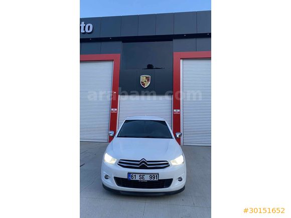  Citroen C-Elysee 1.6 HDi Exclusive 2016 Model 