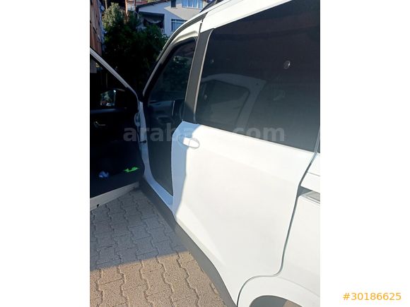 Sahibinden Ford Tourneo Courier 1.0 EcoBoost Deluxe 2025 Model