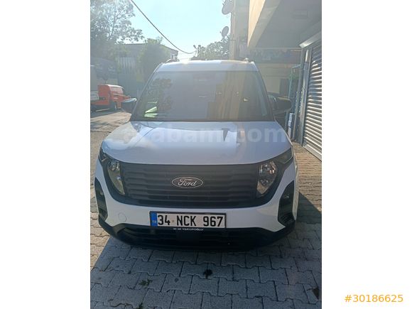 Sahibinden Ford Tourneo Courier 1.0 EcoBoost Deluxe 2025 Model