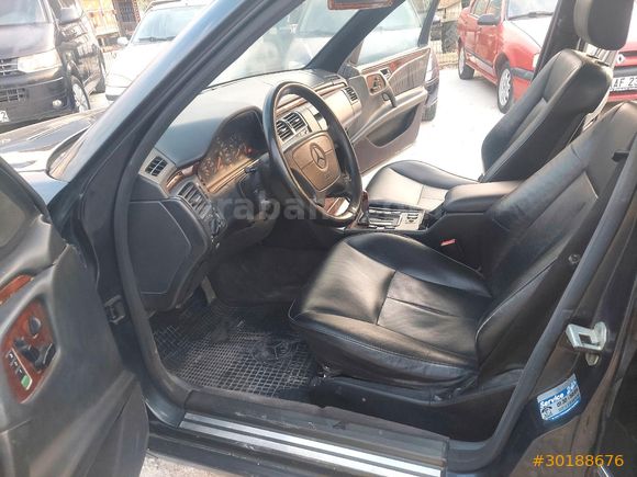 Galeriden Mercedes - Benz E 200 Elegance 1996 Model Adıyaman
