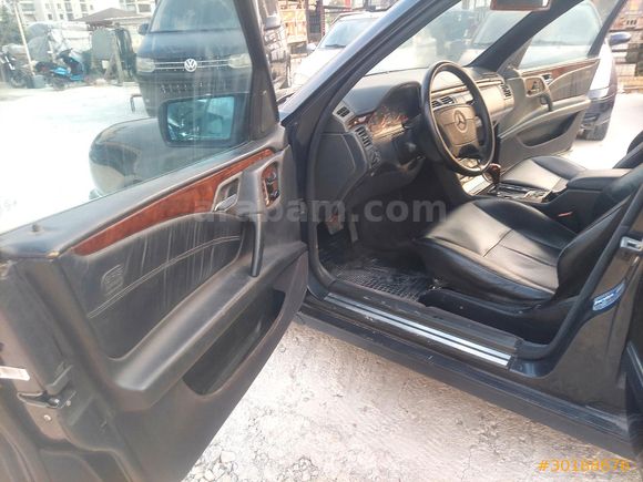 Galeriden Mercedes - Benz E 200 Elegance 1996 Model Adıyaman
