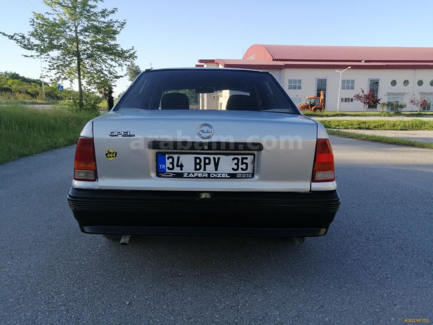 Sahibinden Opel Kadett 1.4 1990 Model Samsun 114.581 km Gri (Gümüş) 7