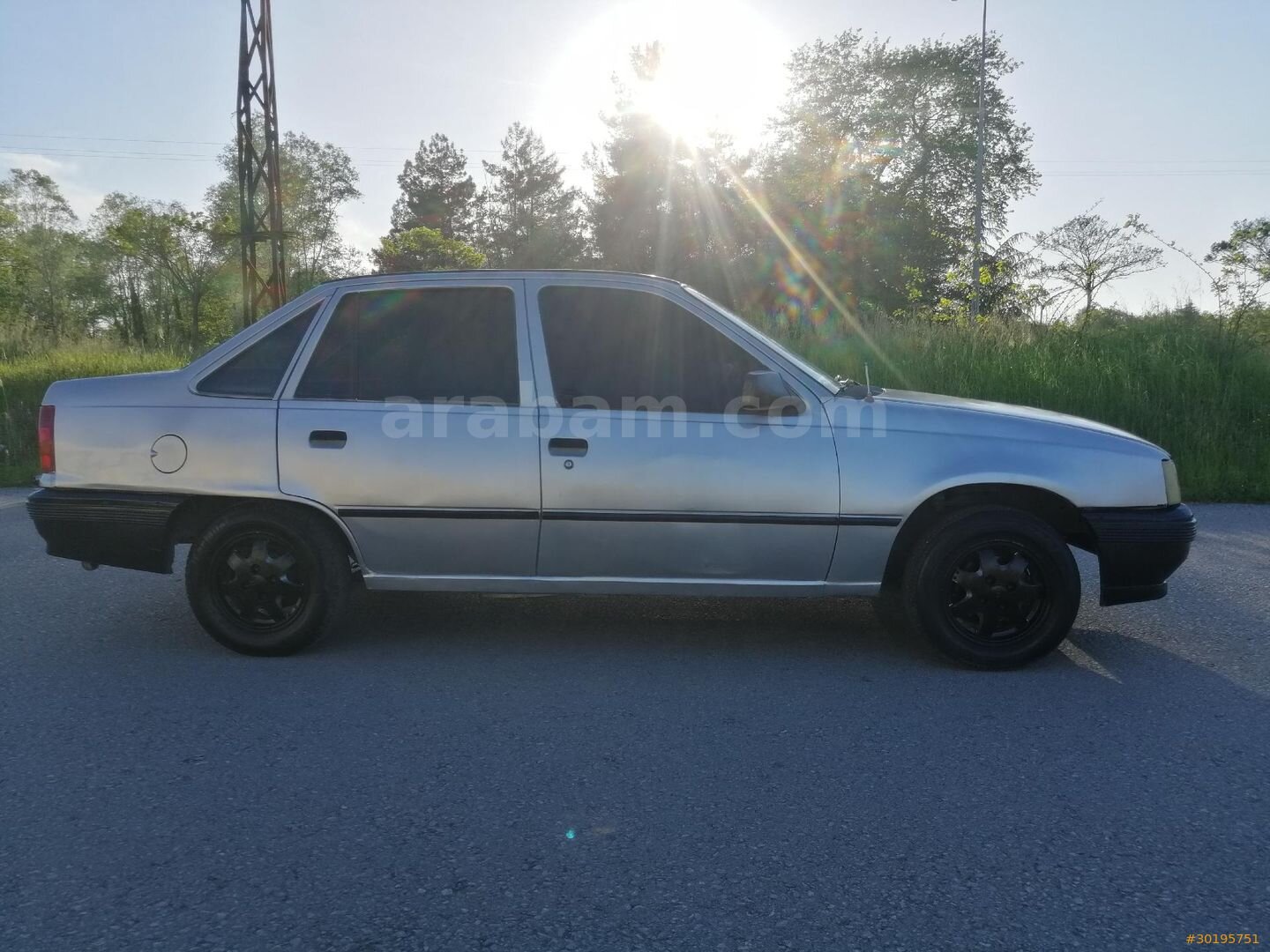 Sahibinden Opel Kadett 1.4 1990 Model Samsun 114.581 km Gri (Gümüş) 5