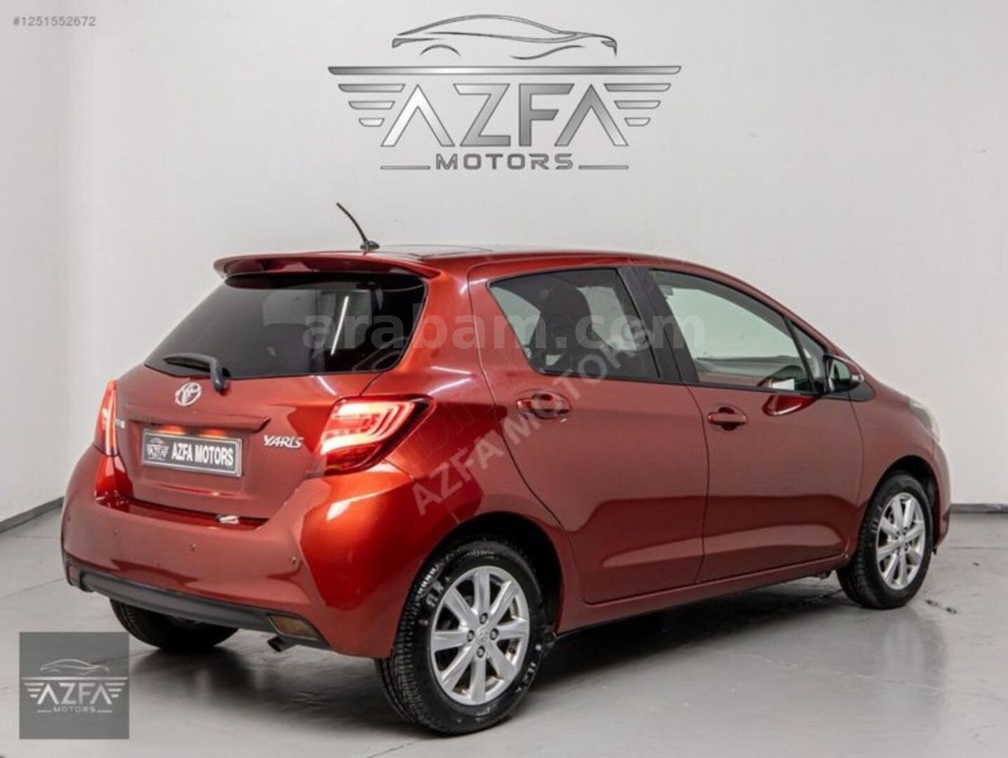 Galeriden Toyota Yaris 1.33 Style Red Skypack 2015 Model İstanbul 133.000 km Kırmızı 6