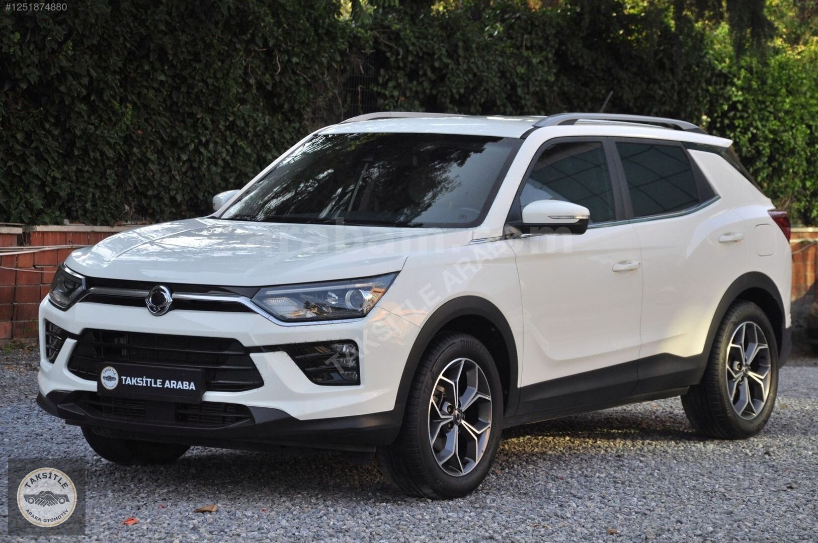 Galeriden KGM SsangYong Korando 1.5 G Limited 2021 Model İstanbul 78.000 km Beyaz 1