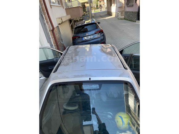 FORD FİESTA 2001 - 220 BİNDE