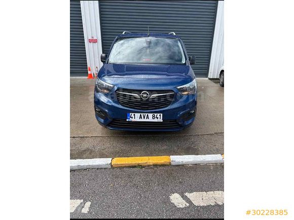 Sahibinden Opel Combo 1.5 CDTI Edition 2021 Model 