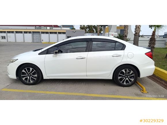 Sahibinden Honda Civic 1.6 Elegance 2014 Model
