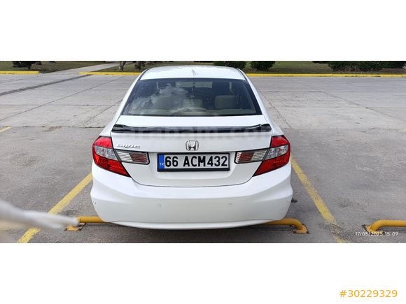 Sahibinden Honda Civic 1.6 Elegance 2014 Model