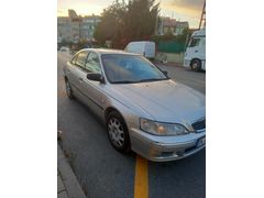 Sahibinden Honda Accord 1.8 LS 2000 Model