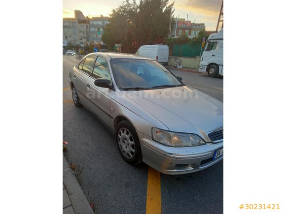 Sahibinden Honda Accord 1.8 LS 2000 Model