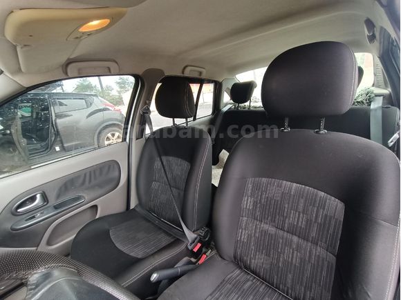 Acil Sahibinden Renault Symbol Expression Plus 2012 Model 1.2 16valf 75hp